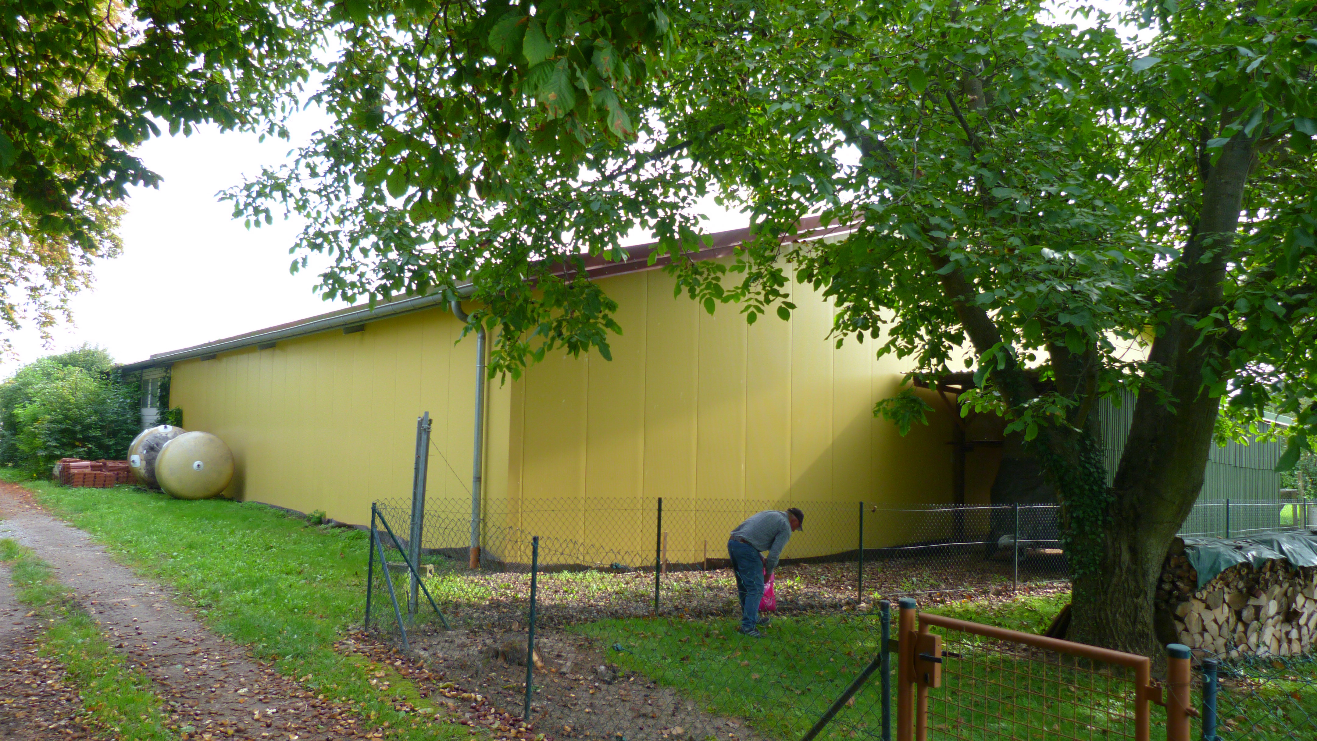 Neubau Lagerhalle Flaschenlager Demmer Pfaffen-Schwabenheim Wein und Weinwirtschaft, architekten-werkstatt meyer, Karolinenhof Pfaffen-Schwabenheim, Bauleitung ernst meyer Bosenheim, Weigut